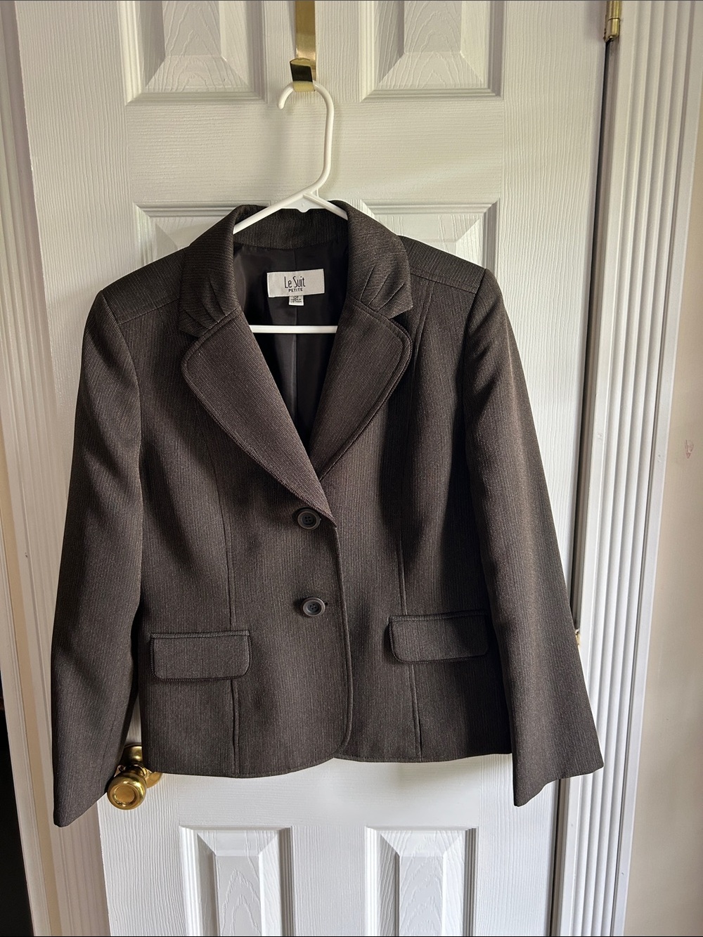 Le Suit Women's Dark Brown Two-Button Tailored Blazer